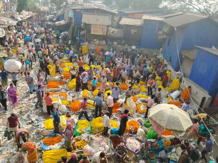 London of Orient Heritage Walking Tour With Flower Market - Why this tour works as a first look at colonial Kolkata