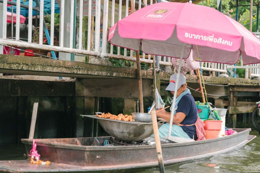 Longtail Boat Adventure to the Local Weekend Floating Market - Wildlife, weather, and the open-boat tradeoff