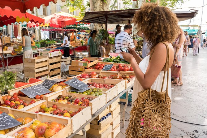 Luberon Market & Villages Day Trip from Aix-en-Provence - Roussillon and its famous red earth