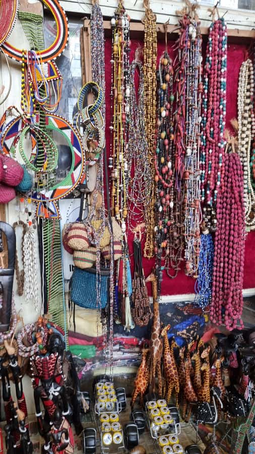 Maasai Market Souvenir Shopping - Key points to know