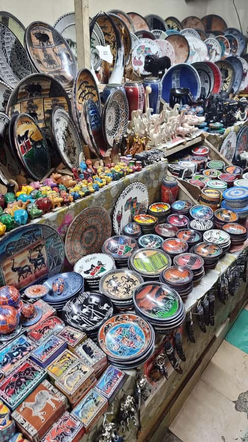 Maasai Market Souvenir Shopping - Extra craft stops and flexible sightseeing