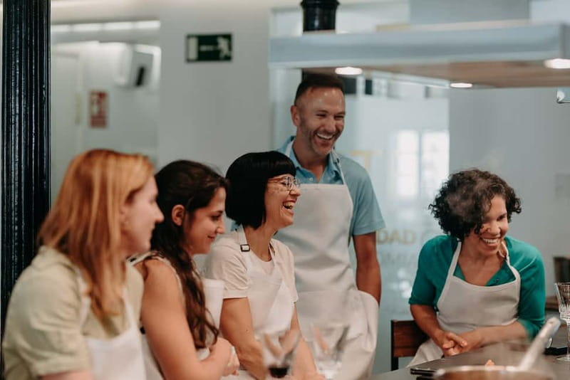 Madrid: Paella & Tapas Cooking Class and Market Visit - Key points at a glance