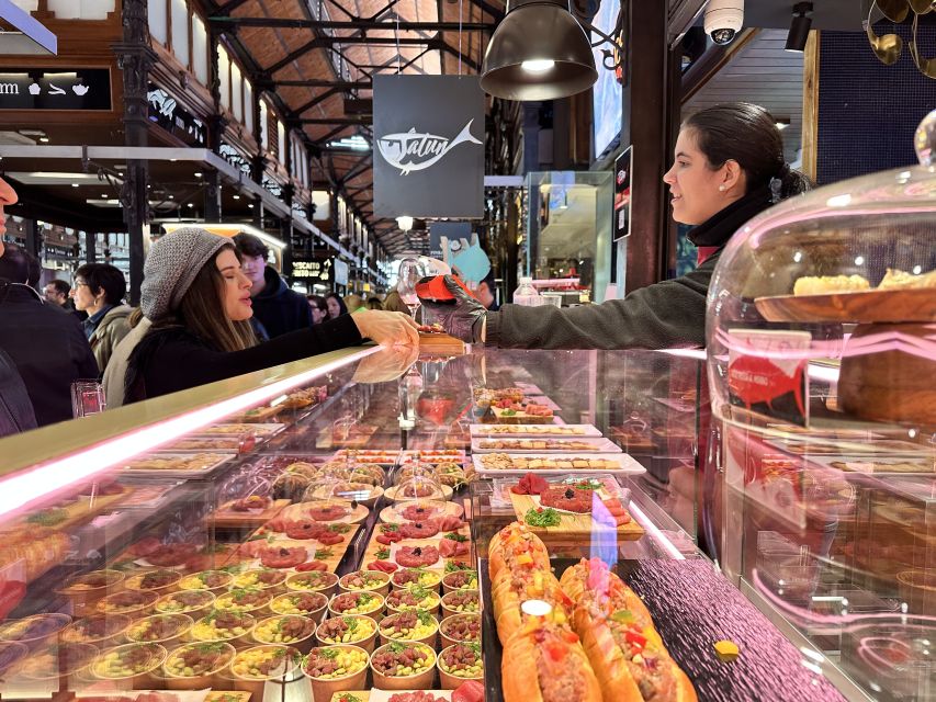 Madrid: Premium Bluefin Tuna Tasting at San Miguel Market - What the small group changes