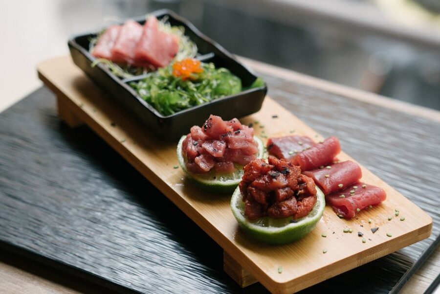 Madrid: Premium Bluefin Tuna Tasting at San Miguel Market - Who should book this experience
