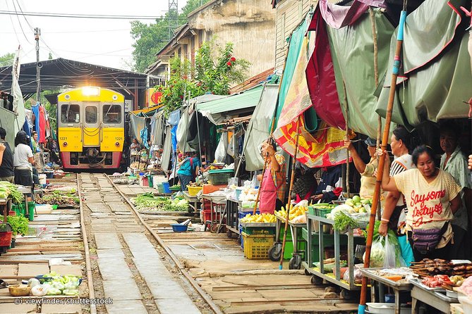 Maeklong Railway Market and Floating Market Tour from Bangkok - Who will enjoy this half-day outing