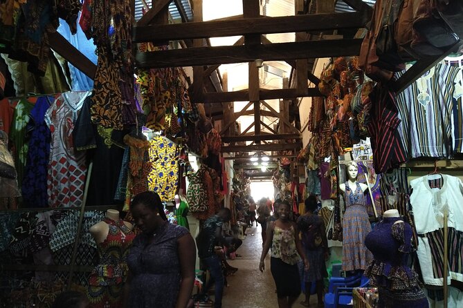 Makola Market Walking Tour - What you can realistically buy