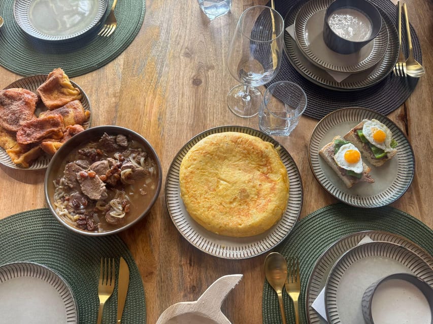 Malaga: The Ultimate Tapas Workshop with Market Visit - Key points at a glance