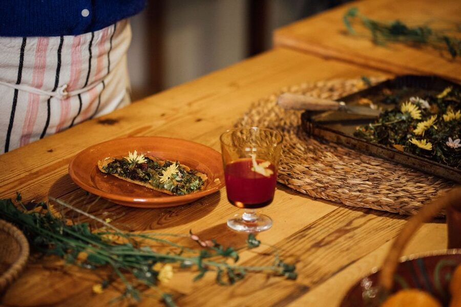 Mallorca: Market Visit and Traditional Cooking Workshop - Local products, organic wine, and what is included