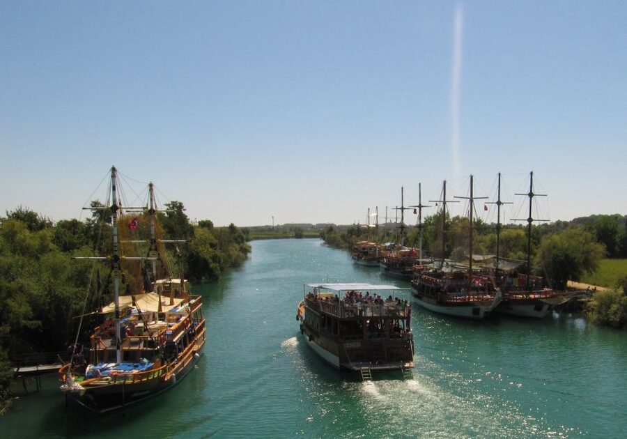 Manavgat Cruise & Grand Bazaar w/Lunch and Unlimited Drinks - A river day beyond Alanya