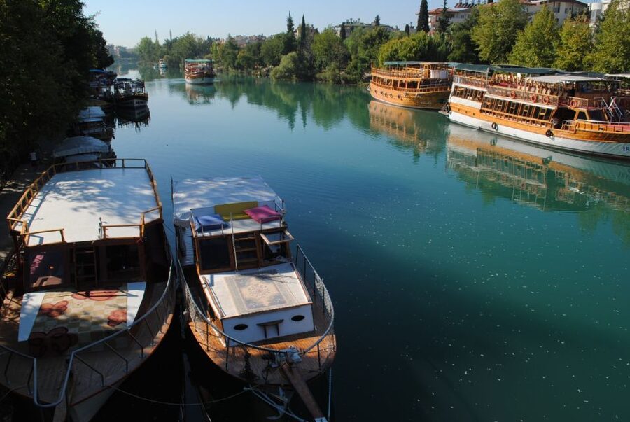 Manavgat Cruise & Grand Bazaar w/Lunch and Unlimited Drinks - Barbecue lunch and unlimited soft drinks