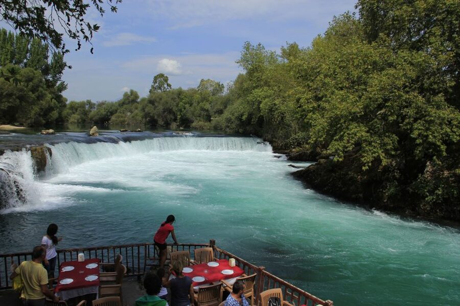 Manavgat Cruise & Grand Bazaar w/Lunch and Unlimited Drinks - Guide quality and group rhythm