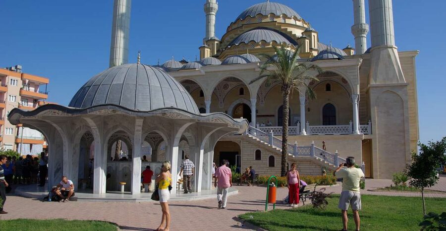 Manavgat River Cruise and Bazaar Tour w/ Lunch - A gentle start on the Manavgat River