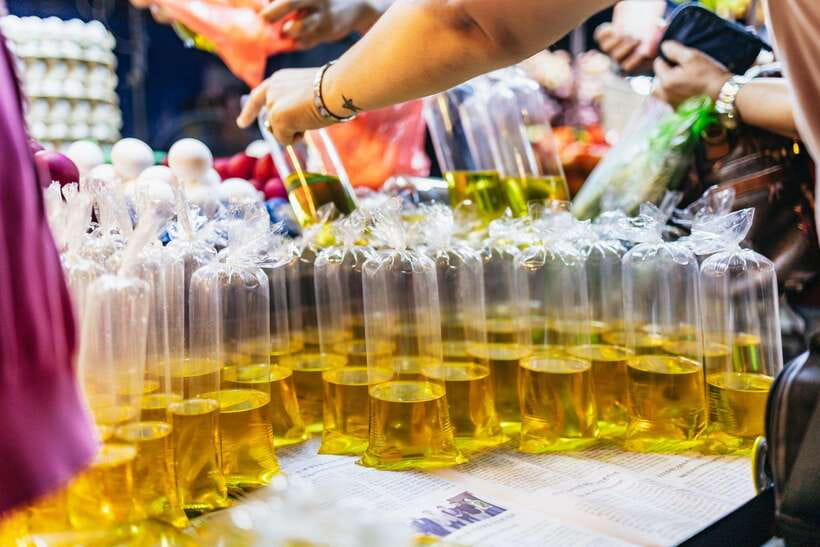 Manila: Guided Night Market Experience - Who Will Get the Most From This Tour