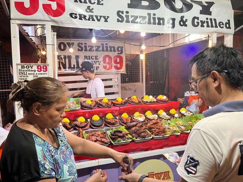 Manila Night Market with Local Guide - Finishing at a Manila rooftop bar