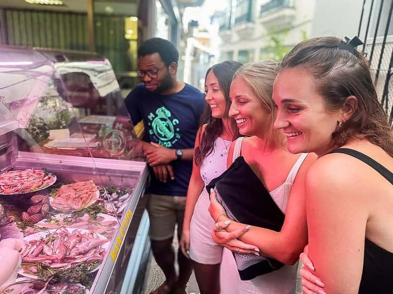 Marbella: Guided Market Tour with Tapas and Wine Pairings - Key points at a glance