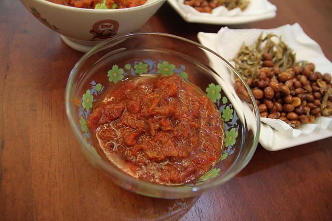 Market Visit & Private Hands-on Cooking Class at Daun Senja - Why the private format matters