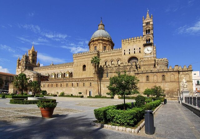 Markets and monuments: walking tour and street food in Palermo - Why this Palermo walk works for first-time visitors