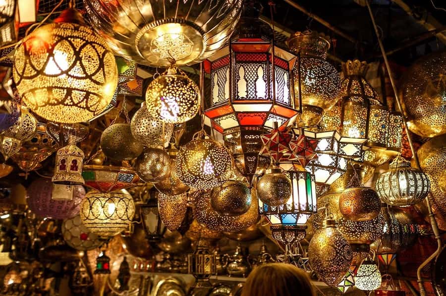 Marrakech: Ben Youssef, Secret Garden, & Souks Walking Tour - Souk Semmarine, craft, color, and shopping practice