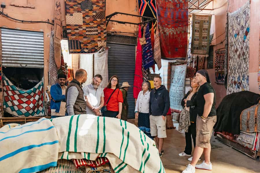Marrakech: Colorful Medina Souks Guided Walking Tour - Why a guided walk helps in Marrakech’s Medina