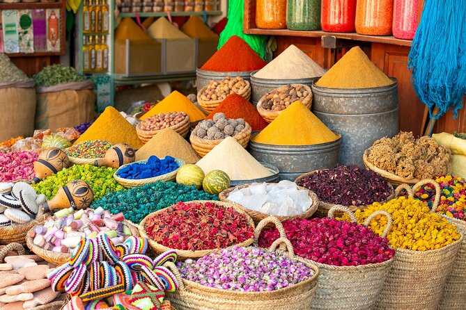 Marrakech: Exclusive Private Shopping Adventure in The souks - How the shopping works, and where to be careful