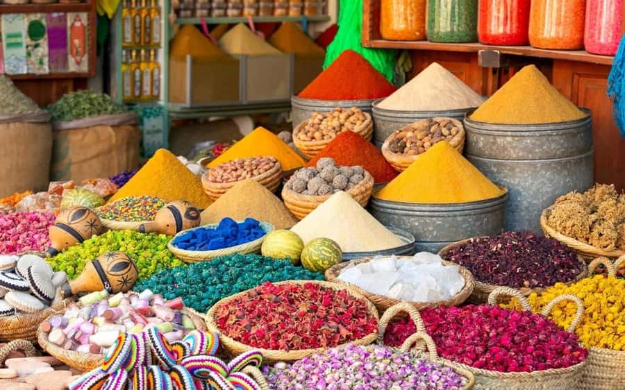 Marrakech Guided Souks Tour with a Local Insider - Foundouks and the older commercial city