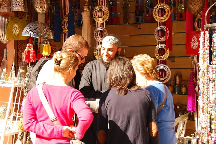 Marrakech Guided Souks Tour with a Local Insider - Private or shared: which option fits you?
