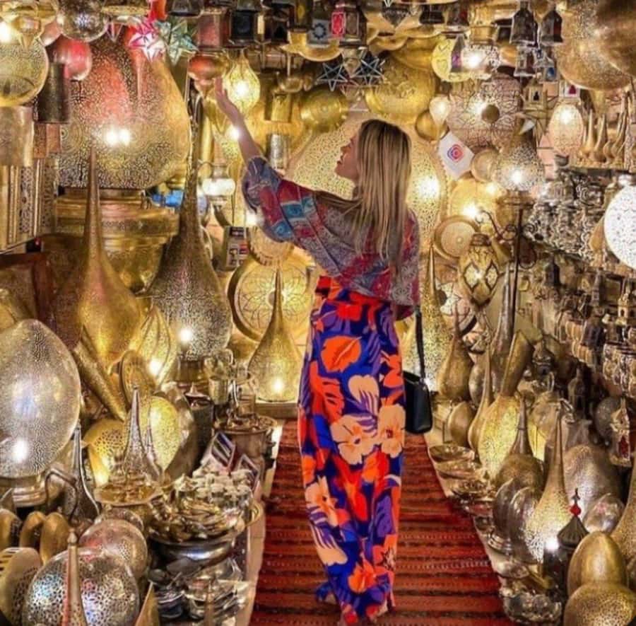 Marrakech: Hidden Souks Shopping Tour with Private Guide - Jemaa el-Fna, from open square to market lanes