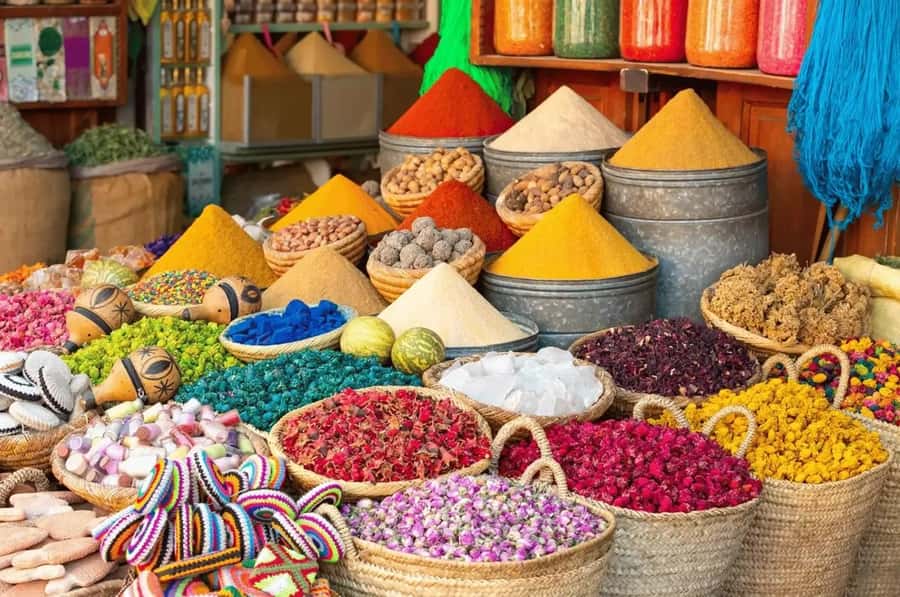 Marrakech: Medina and Souks Walking Tour - Shopping with a guide on your side