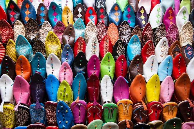 Marrakech: Medina Souks Guided Walking Tour - Three hours, group size, and tour style