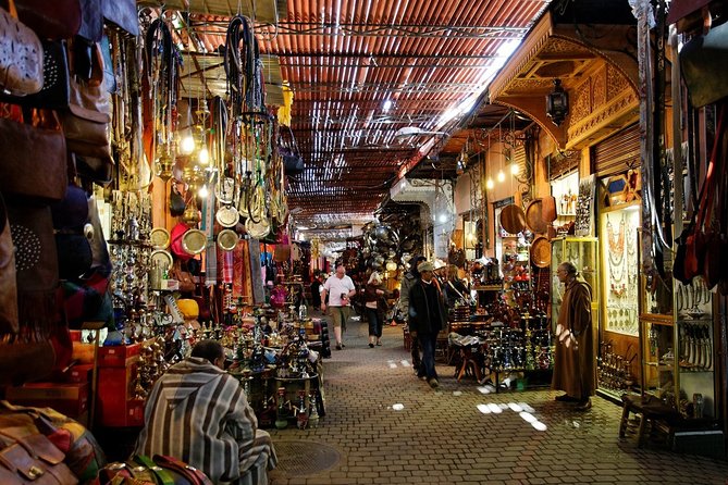 Marrakech Monuments & Souks 3-Hour Tour - What the guides add to the experience