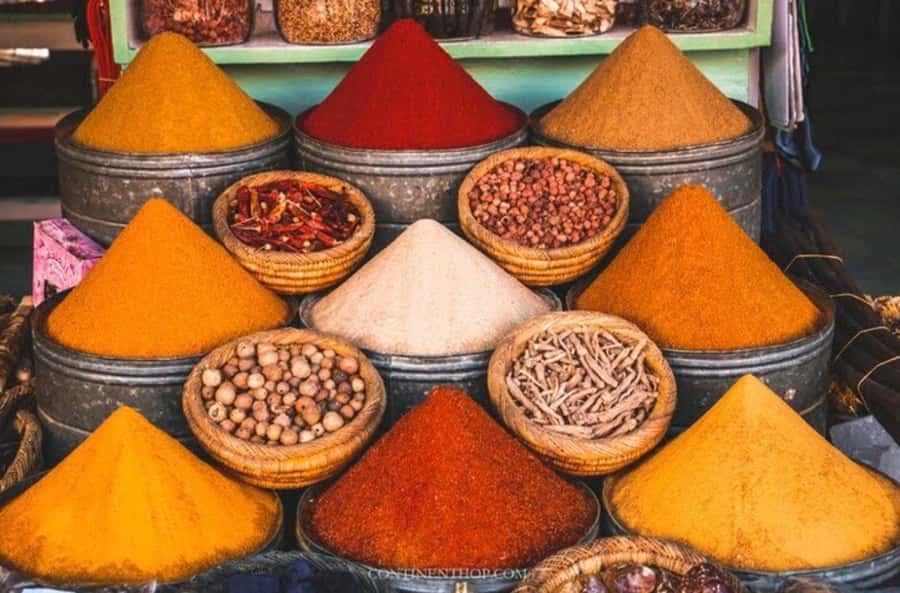 Marrakech: private Guided tour Of Vibrant Souks - Souk Laksour and the last look at the medina