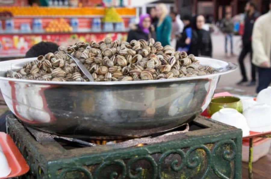 Marrakech: private Guided tour Of Vibrant Souks - Shopping, negotiation, and delivery