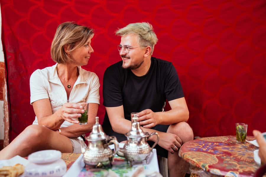 Marrakech: Private Souks Tour with Tea and Traditional Snack - Who will get the most from this tour?