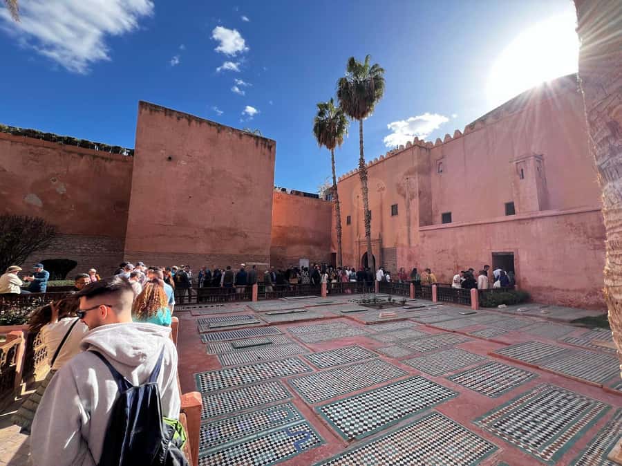 Marrakech: Saadian Tombs, Bahia Palace, Medina and Souk Tour - Walking the Medina and finding the working souks