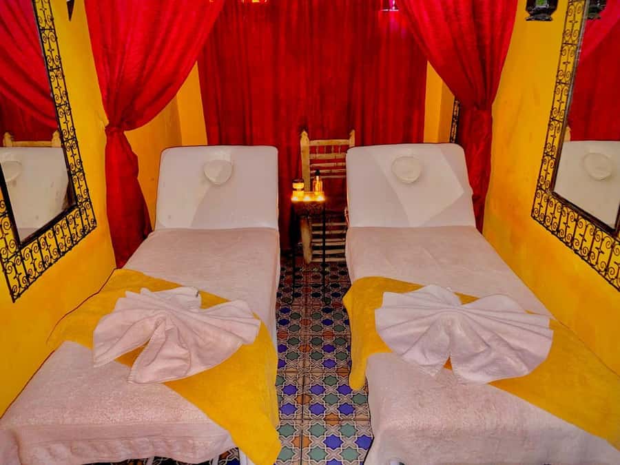Marrakech: Souk Tour & Berber Hammam with Massage - Inside the traditional Berber hammam