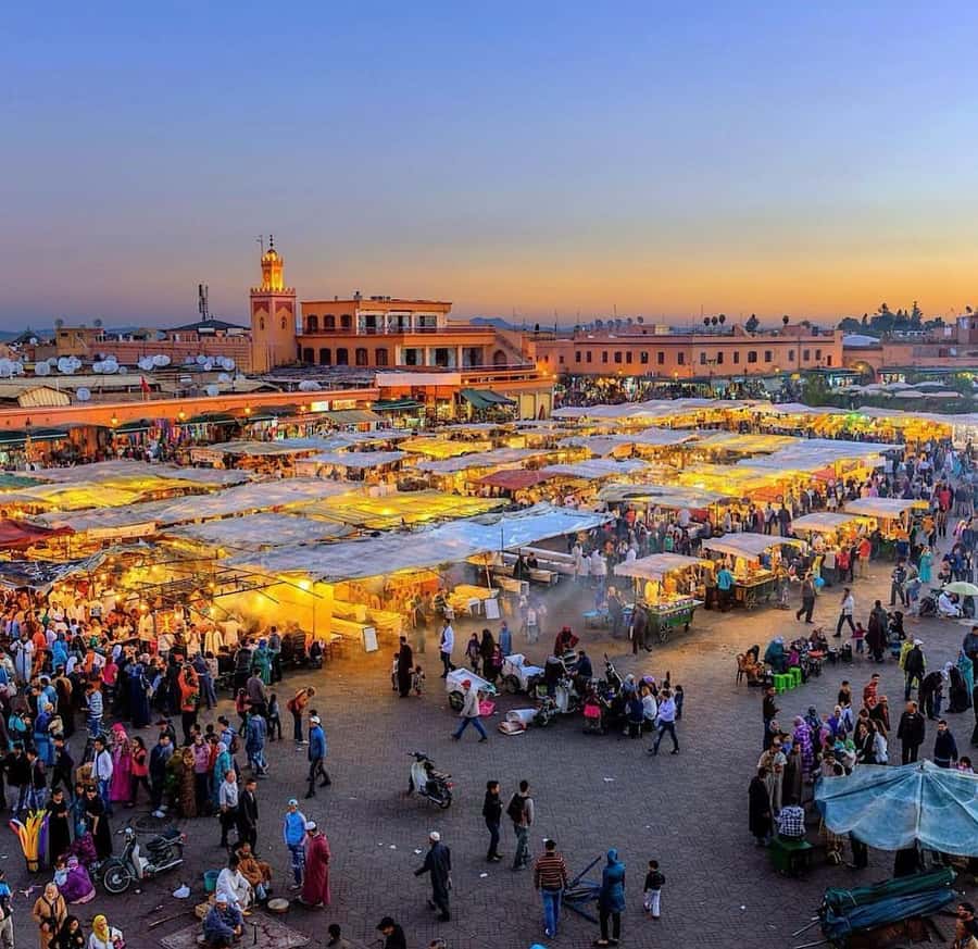 Marrakech: Souk Tour & Berber Hammam with Massage - Tea, pastries, and the small touches
