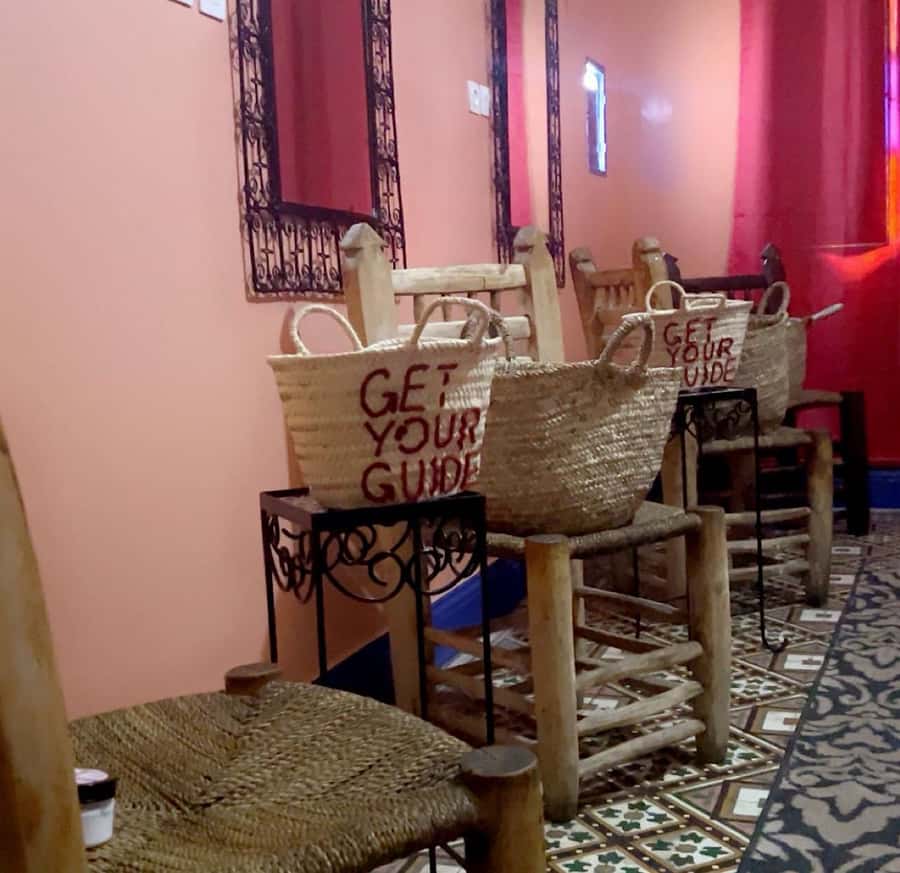 Marrakech: Souk Tour & Berber Hammam with Massage - Timing, group size, and practical comfort