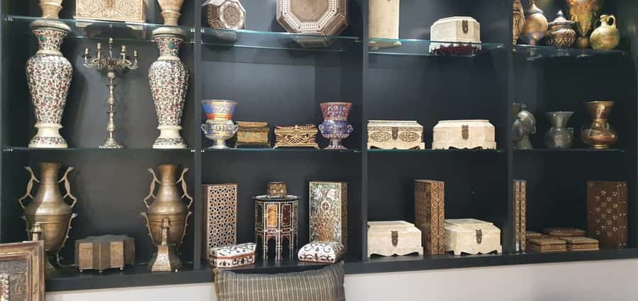 Marrakesh: Guided Souk Shopping Tour with a Local Guide - Seeing leather, metal, wood, and textile work
