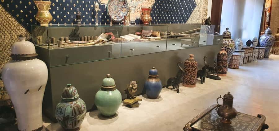 Marrakesh: Guided Souk Shopping Tour with a Local Guide - Safety, comfort, and accessibility