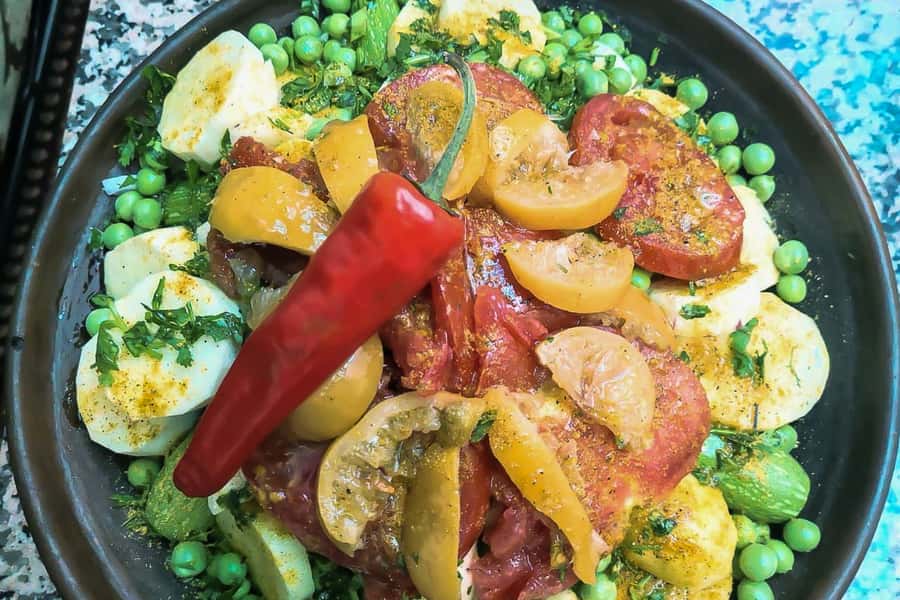 Marrakesh: Private Cooking Class & Local Market Shopping - Choosing ingredients in a Marrakesh souk