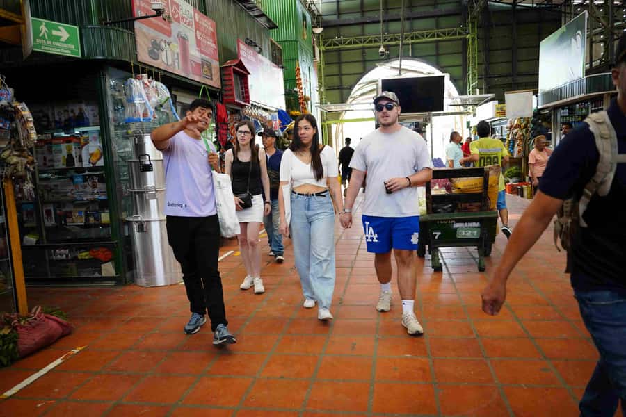 Medellín Multi-sensory Tour in the market, +15 Exotic Fruits - Key points to know before booking