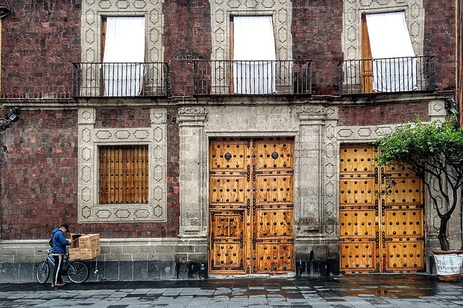 Mexico City: Hidden Markets, Street Food & Salsa-Making Tour - What to wear and what to carry