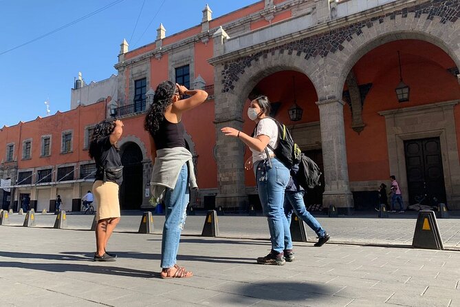 Mexico City: Hidden Markets, Street Food & Salsa-Making Tour - Riding the Metro to Mercado Jamaica