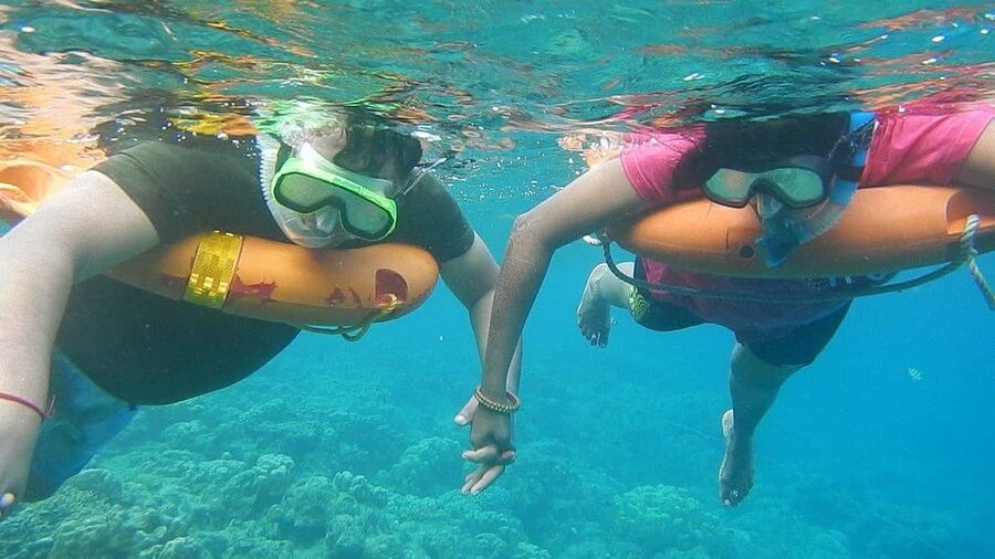 Miami Snorkeling for Beginners from Bayside Market Place - Reaching the island and sandbar