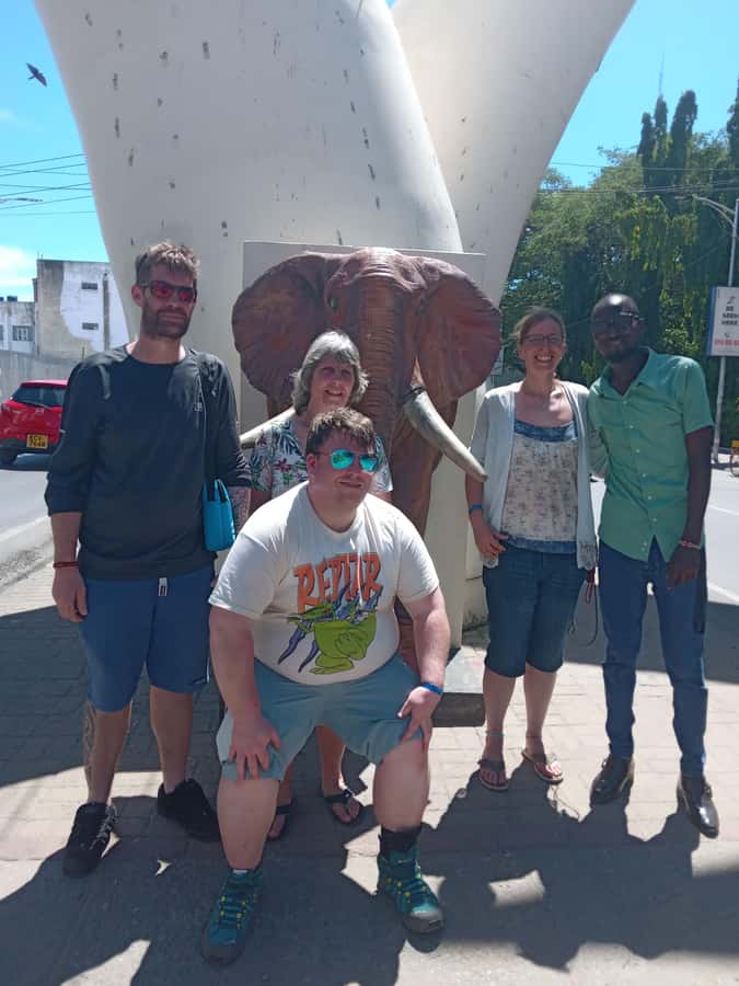 Mombasa City Tour,Fortjesus,Oldtown,Tusks and Spice Market. - Seeing the spice market as part of daily life