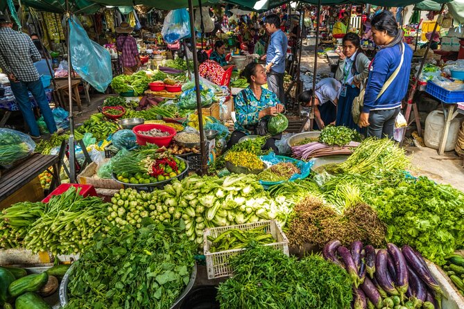 Morning Cooking Class and Market Tour in Siem Reap - Choosing dishes before the knives come out
