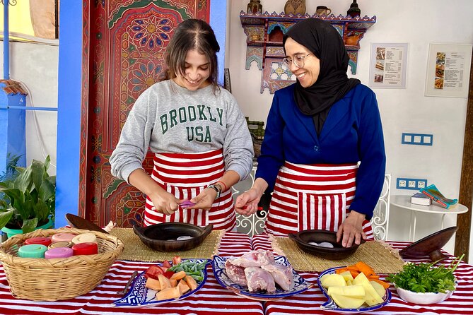 Moroccan Cooking Class with a Local Family & Market Visit - Why this Chefchaouen food class feels personal