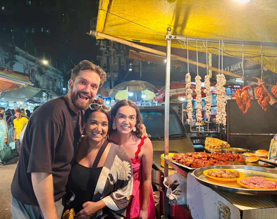 Mumbai Heritage, Street Food & Bazaar Walking Tour - Bhuleshwar Market brings you close to daily Mumbai life