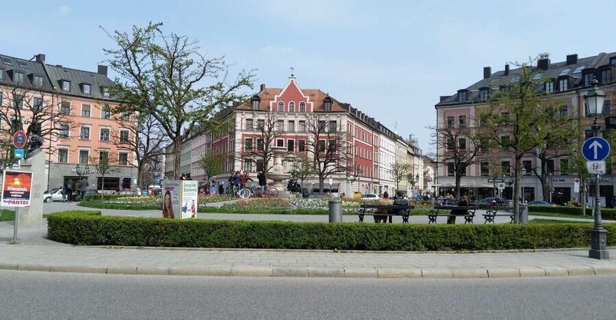 Munic:h; Paul's Bavarian Food and Market Tour - Starting at Karlstor, Munich’s old city gate