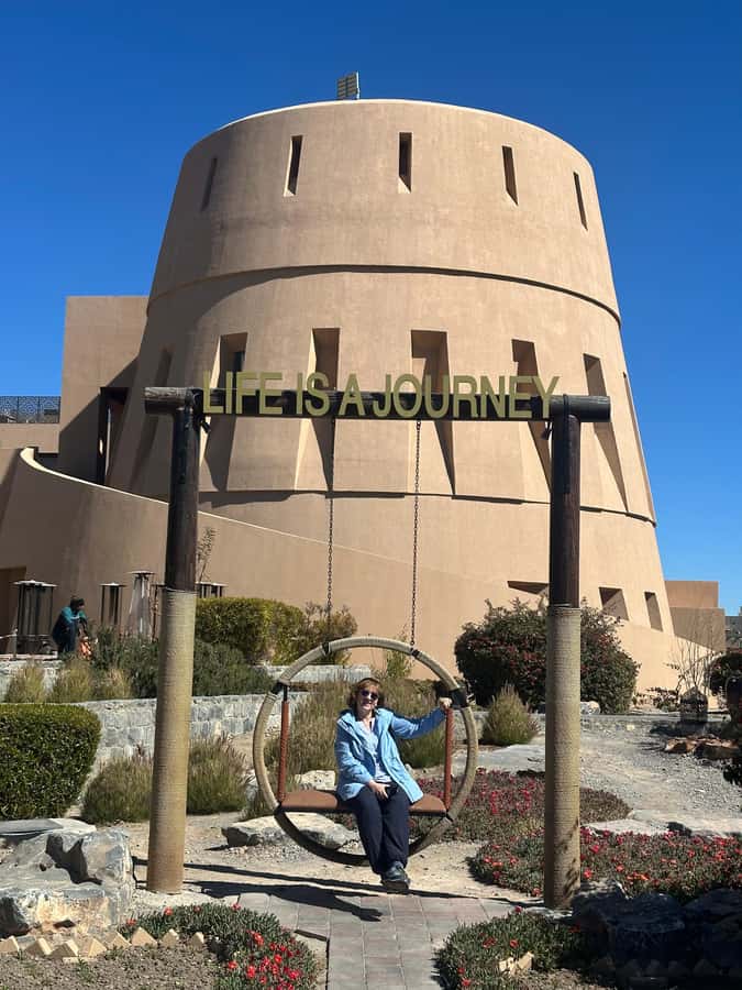 Muscat : Explore Nizwa Fort and Souq Jebel Akhdar - Entering Nizwa Fort